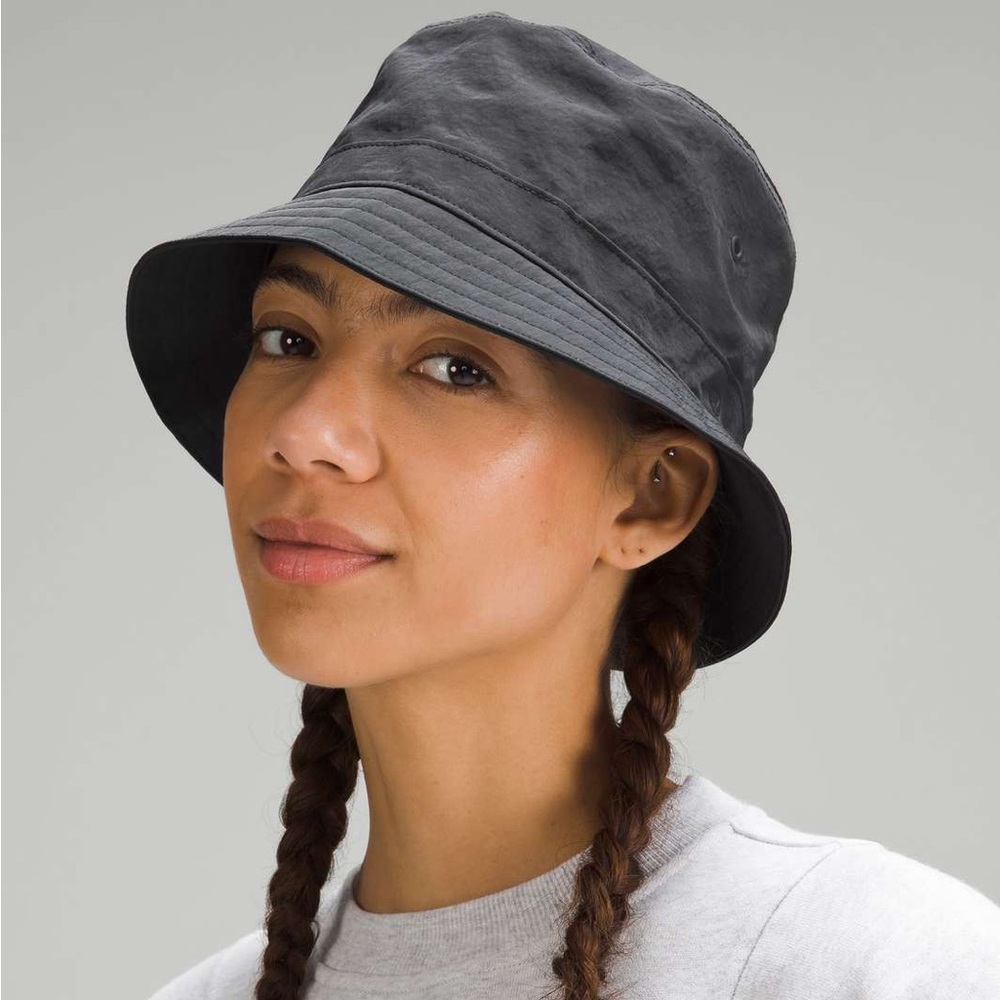 Lululemon Women's On My Level Bucket Hat with Pocket, Black, NWT, M/L
